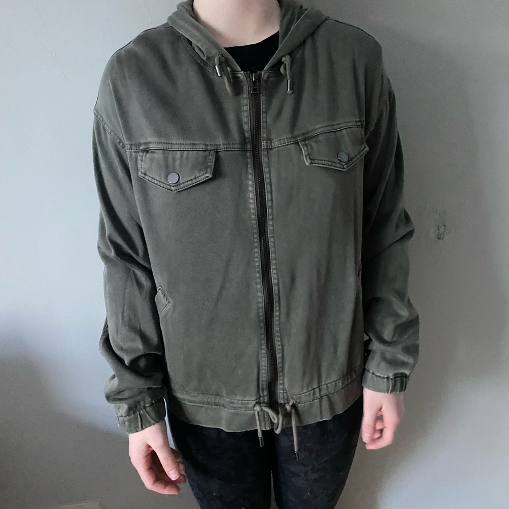 Soft army green zip up jacket / hoodie